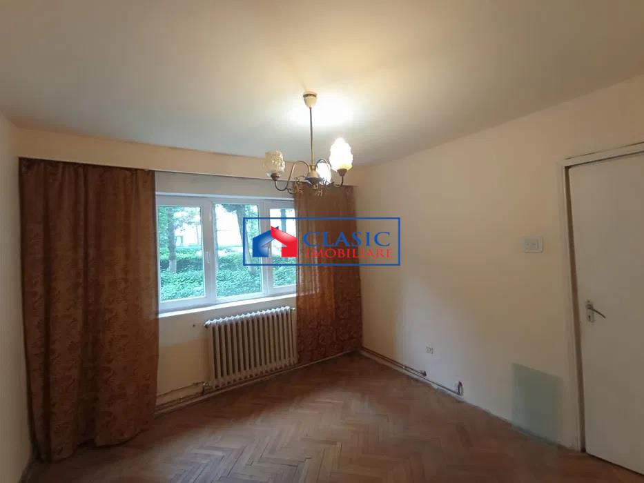 Vanzare apartament 2 camere decomandat zona Calvaria Manastur, Cluj-Napoca