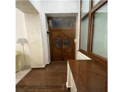 Vanzare apartament 2 camere modern zona UMF Centru, Cluj Napoca