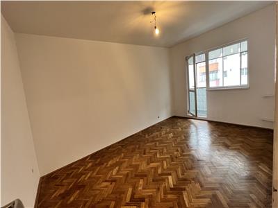 Vanzare apartament 3 camere decomandate in Gheorgheni  str. Bistritei, Cluj Napoca