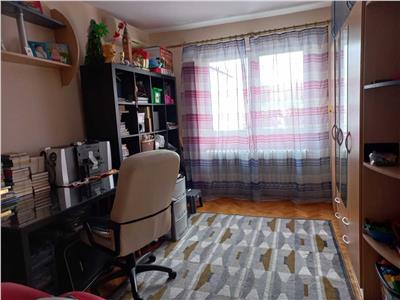 Vanzare apartament 3 camere zona Flora Manastur, Cluj Napoca