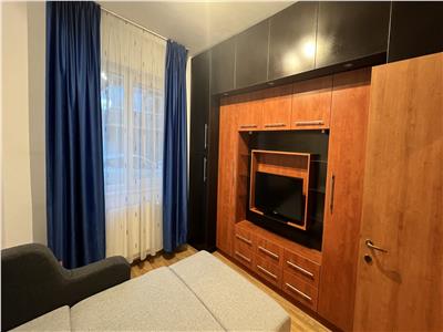 Inchiriere apartament 2 camere bloc nou in Andrei Muresanu zona Grand Hotel Italia