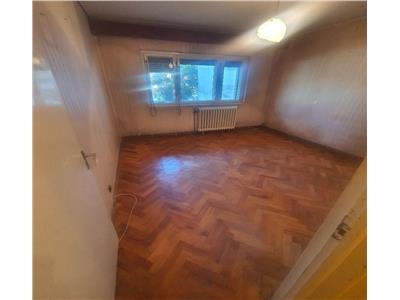 Vanzare apartament 2 camere decomandat Marasti Central zona BRD, Cluj Napoca