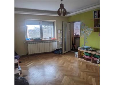 Vanzare apartament 3 camere decomandat zona Biomedica Grigorescu, Cluj Napoca