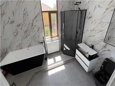 Vanzare apartament 3 camere zona deosebita Grigorescu Hotel Napoca, Cluj Napoca