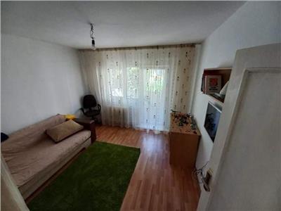 Vanzare apartament 3 camere decomandat zona Ion Mester Manastur, Cluj Napoca