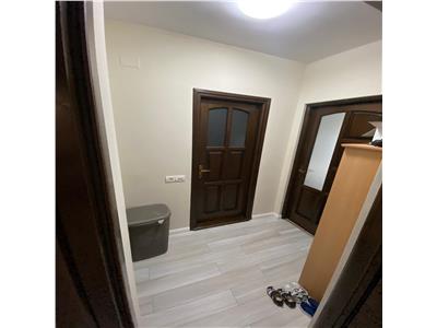 Vanzare apartament 3 dormitoare bloc nou zona strazii Decebal  Centru