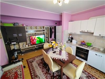 Vanzare apartament 2 camere bloc nou in Iris  zona Piata 1 Mai