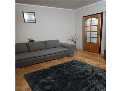 Vanzare apartament 3 camere confort sporit zona Farmec Marasti, Cluj Napoca