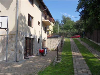 Inchiriere casa individuala 10 camere zona Andrei Muresanu, Cluj Napoca