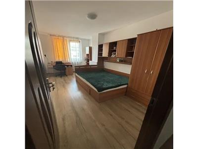 Vanzare apartament 3 camere modern zona Piata 1 Mai Iris, Cluj Napoca