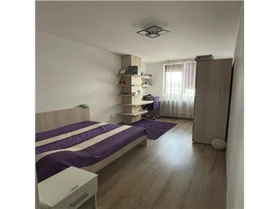 Vanzare apartament 3 camere modern zona Piata 1 Mai Iris, Cluj Napoca