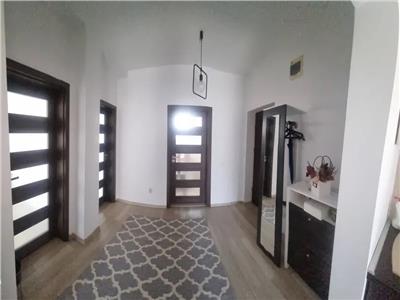 Vanzare apartament 2 camere decomandat zona Eugen Ionescu Europa, Cluj Napoca