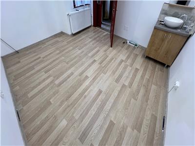 Inchiriere apartament 2 camere decomandate ideal birou in Centru  strada Eroilor