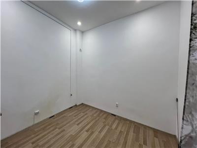 Inchiriere apartament 2 camere decomandate ideal birou in Centru  strada Eroilor