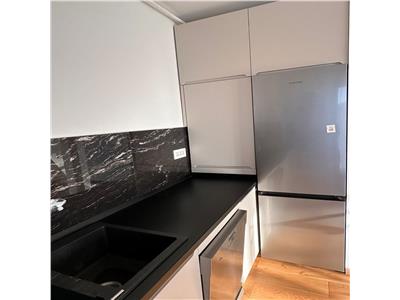 Inchiriere apartament 3 camere modern bloc nou in Plopilor