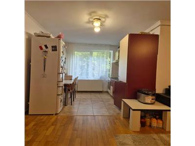 Vanzare apartament 3 camere zona strazii Padurii Zorilor, Cluj Napoca