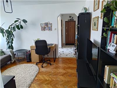 Vanzare apartament 3 camere modern Grigorescu zona Vlahuta, Cluj Napoca