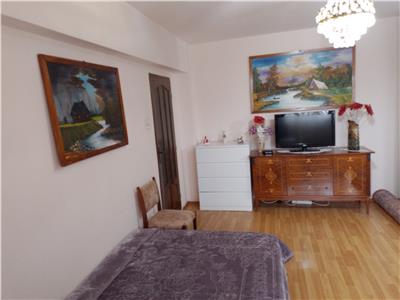 Vanzare apartament 2 camere zona Piata Marasti, Cluj Napoca