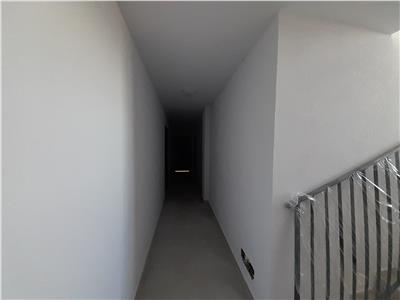 Vanzare apartament 3 camere bloc nou 3 km de Auchan Iris, Cluj Napoca