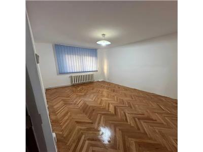 Vanzare apartament 2 camere decomandat Manastur zona McDonalds, Cluj-Napoca