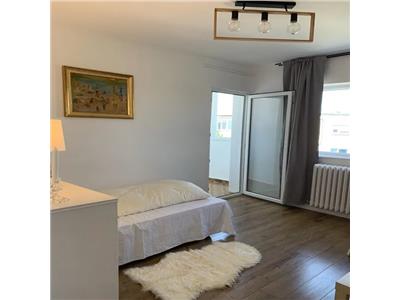 Vanzare apartament 3 camere renovat integral zona UMF Zorilor, Cluj Napoca