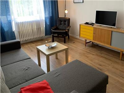 Vanzare apartament 3 camere renovat integral zona UMF Zorilor, Cluj Napoca