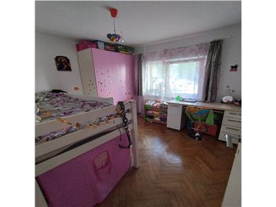 Vanzare apartament 3 camere finisat zona Denver Manastur, Cluj Napoca