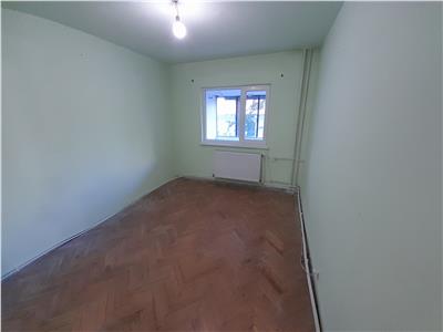 Vanzare apartament 3 camere decomandat zona UMF Zorilor, Cluj Napoca