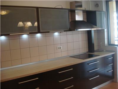 Inchiriere apartament 3 camere, 120 mp, nemobilat, cartier Plopilor, Cluj Napoca