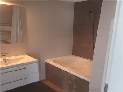 Vanzare apartament 3 camere tip Penthouse zona Piata Abator Centru, Cluj Napoca