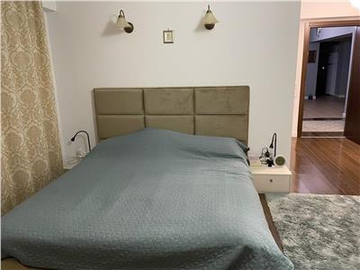 Vanzare apartament 4 camere de LUX locatie de exceptie Plopilor zona Parcul Rozelor