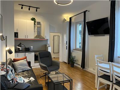 Vanzare apartament 3 camere modern in Centru- zona Piata Muzeului