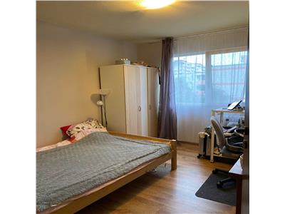 Vanzare apartament 3 camere decomandat zona Casa Radio Grigorescu, Cluj Napoca