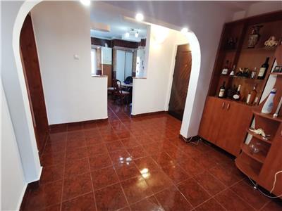 Vanzare apartament 3 camere zona Maramuresului Dedeman Dambul Rotund, Cluj-Napoca