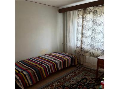 Vanzare apartament 3 camere decomandat Manastur zona Flora, Cluj Napoca