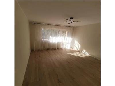 Vanzare apartament 4 camere decomandate finisat modern in Manastur  zona Pod Calvaria