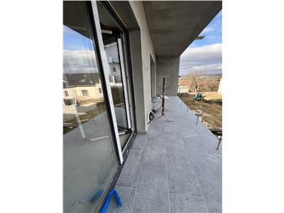 Vanzare parte duplex 4 camere constructie nou la intrare in Dezmir