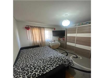 Vanzare apartament 3 camere decomandat zona Campus Marasti, Cluj Napoca