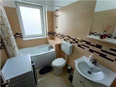 Inchiriere apartament 2 camere bloc nou in Buna Ziua  zona Grand Hotel Italia