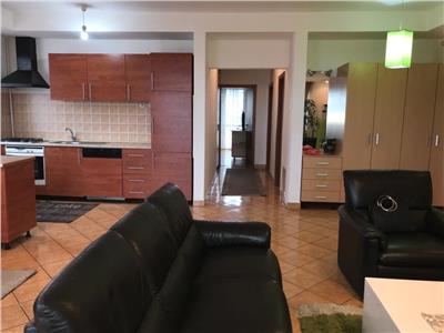Vanzare apartament 3 camere de LUX in Andrei Muresanu